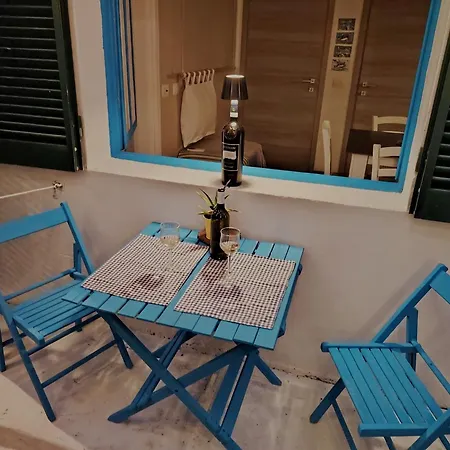 6 Holiday home