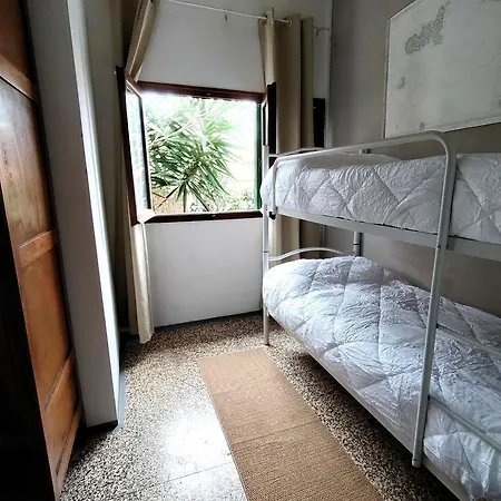 Nyaraló 6 *